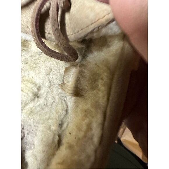 Ugg Dakota Slippers  - Picture 3 of 3